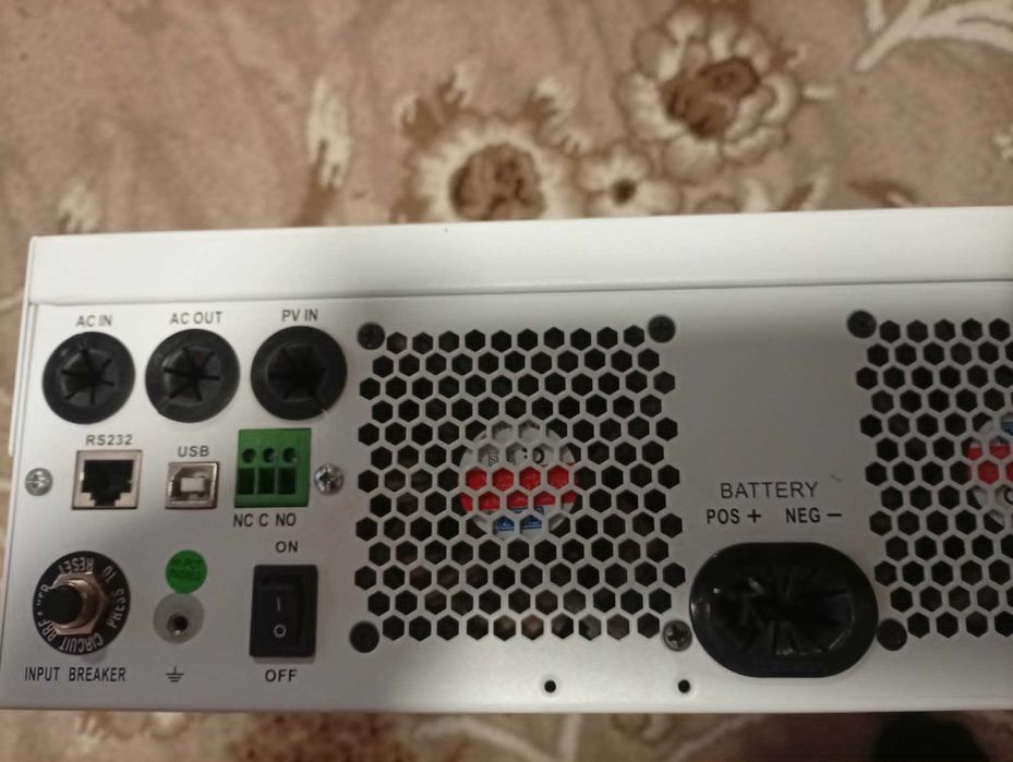 EASUN SMG ii 3.6KW sinus pur 24V cu regulator MPPT 100A