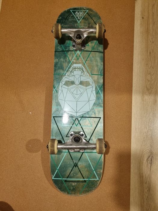 Skateboard skates.ro