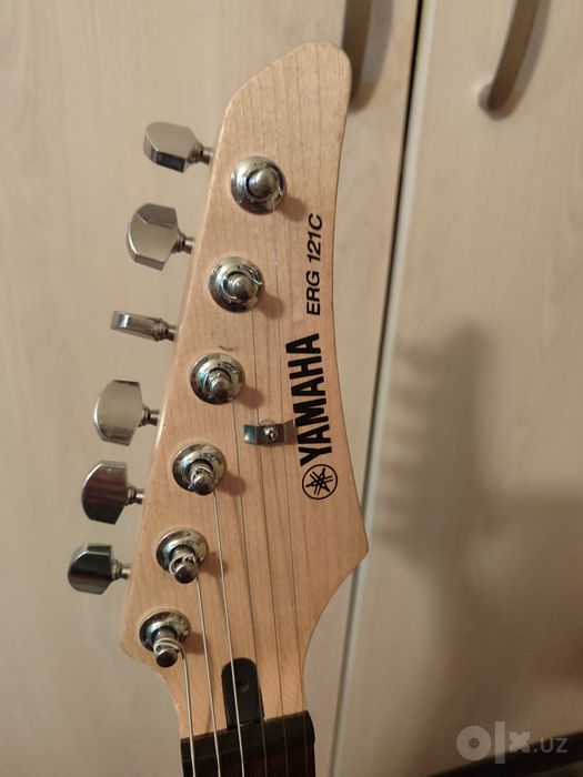 Электрогитара Yamaha erg121c black