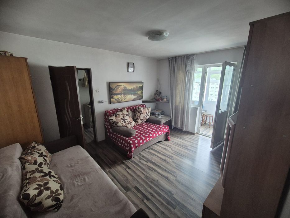 Apartament 2 camere de vânzare – Brezoi, zona Spitalului Orășenesc