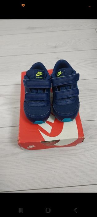 Adidasi nike copii