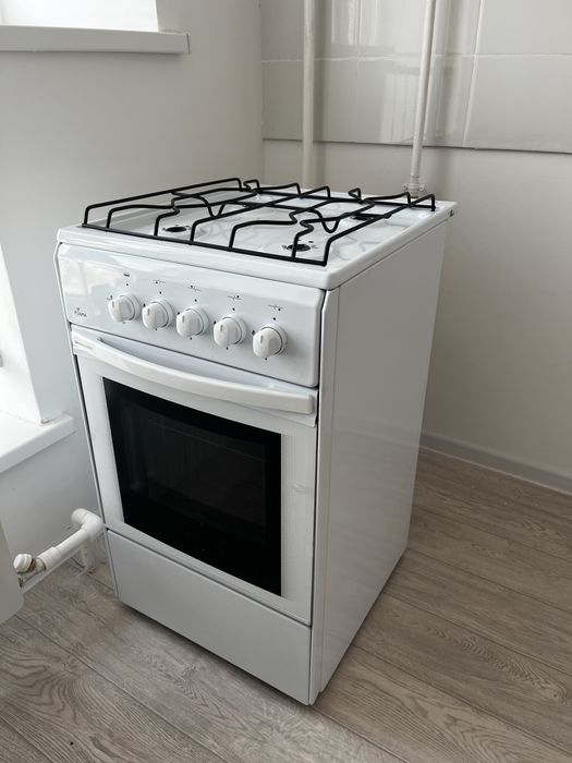 Газ плита новый с пакетом