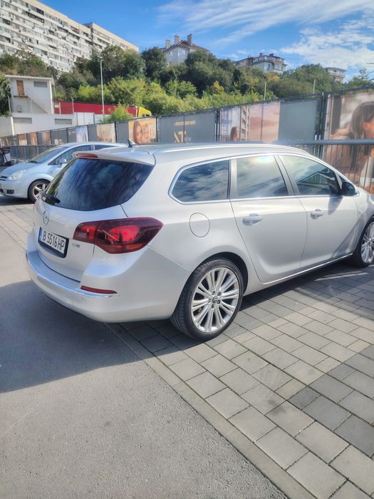 Opel Astra J 1.6 ceti