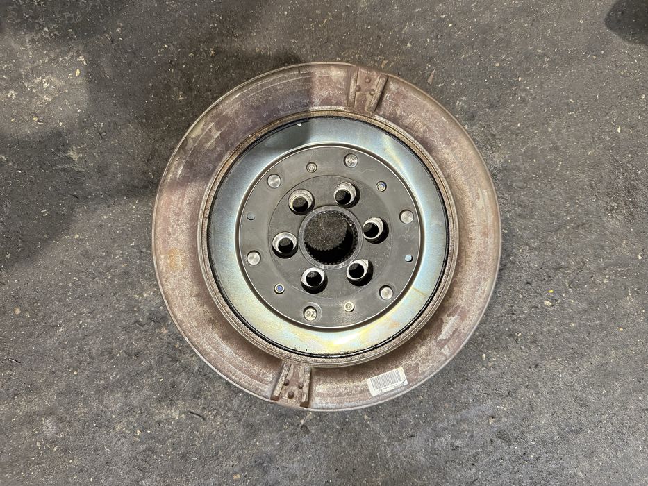 Маховик bmw m2 f87 m3 f80 m4 f82 бмв м2 ф87 м3 ф80 м4 ф82 маховик