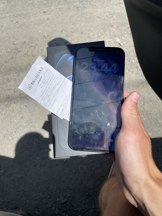 iPhone 12 pro max 128gb
