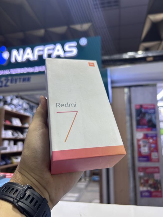 Redmi 7 64 gb.