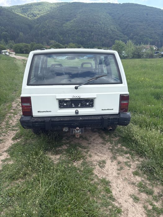Jeep Cherokee XJ 2.1 за части