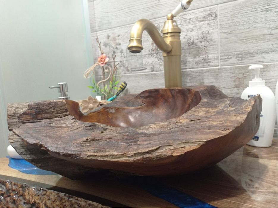 Мивка от дърво масив