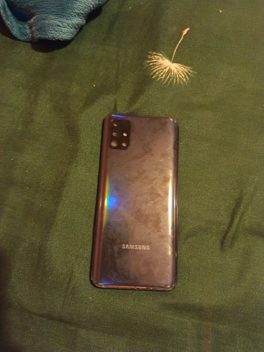 Samsung Galaxy A50 (citiți descrierea)