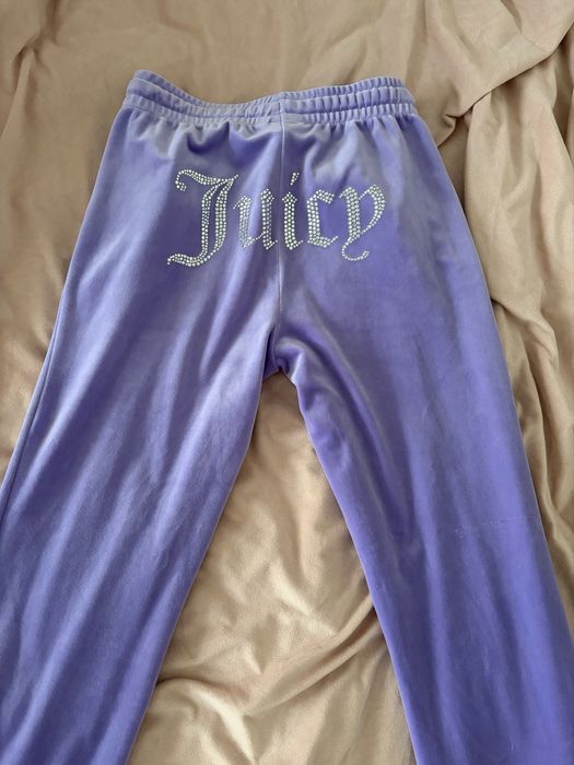 Juicy couture вьв вирлетов цвят