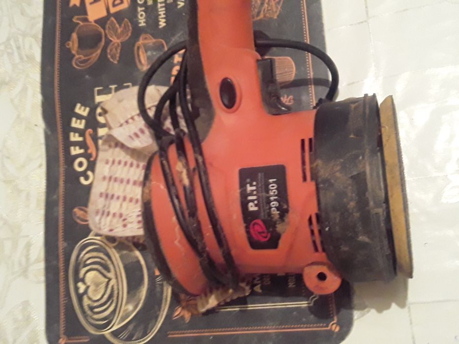 По дереву и металу