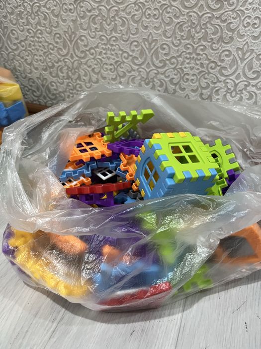 Продам детские игрушки в отличном состоянии