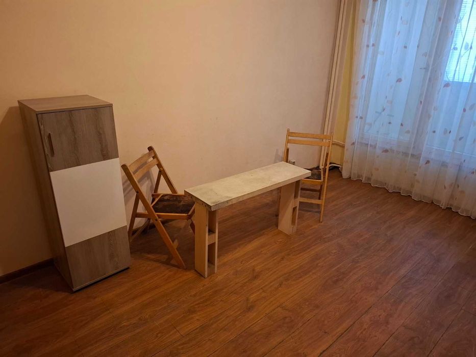 Дава се под наем Едностаен апартамент в София, Център - 50 кв.м за 348.84 € - Снимка #1