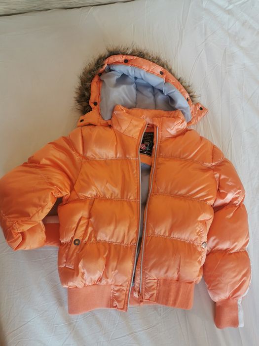 Продавам детско зимно яке