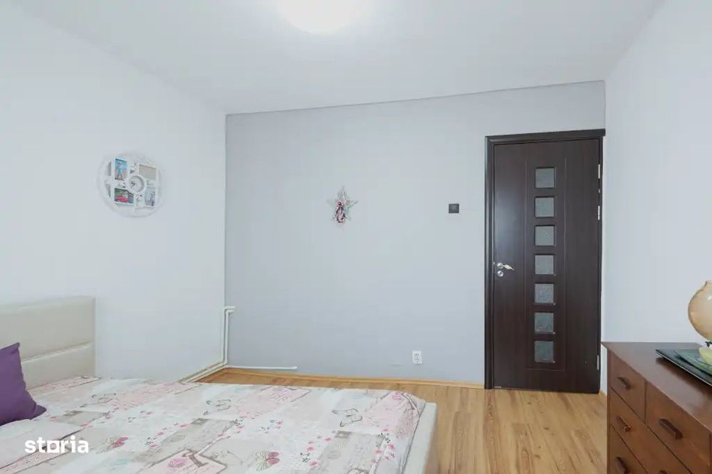 Apartament 3 camere decomandat - Inel 2