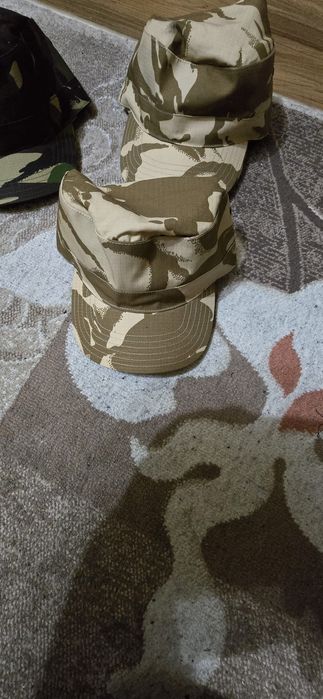 Vând capele ripstop