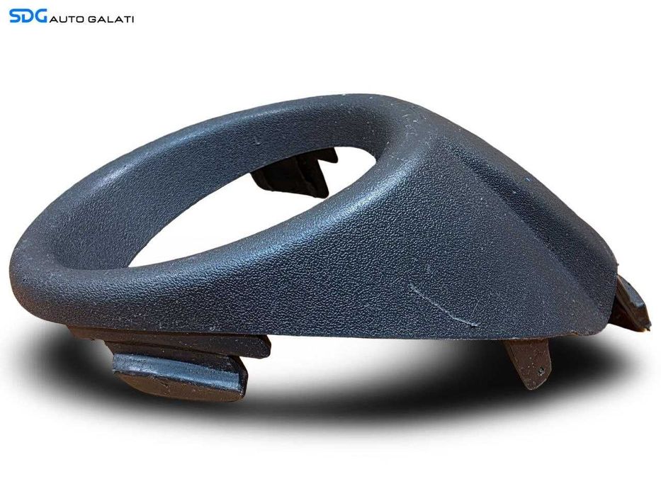 Rama Grila Ornament Proiector Ceata Stanga de pe Bara Spoiler Fata Ford Fiesta 6 2008 - 2018 Cod 8A61-15A223-A [N5075]