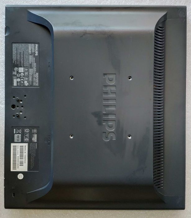 LCD монитор Philips 170S – 17"