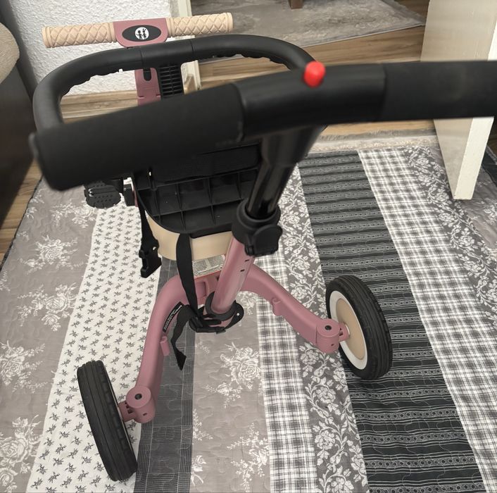 Tricicleta pentru copii PETITE&MARS