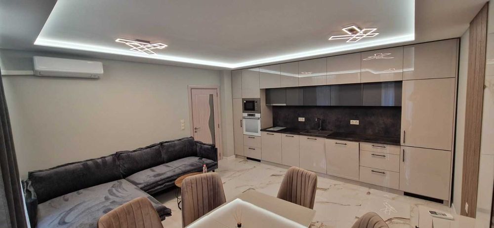 Тристаен ап. под наем в кв. Надежда 2