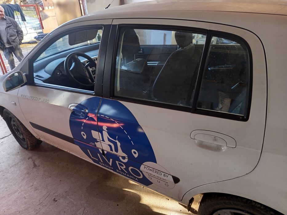 Vând Hyundai getz 1.5 diesel 2006 euro 4 pt piese de schimb s