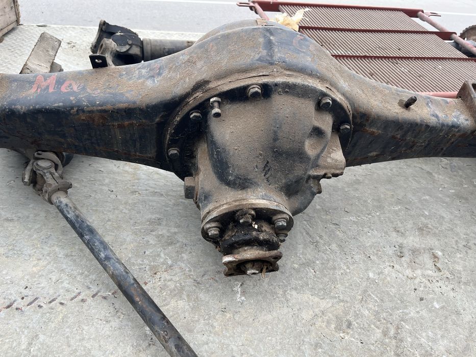 Продавам мост заден газ 66 нов