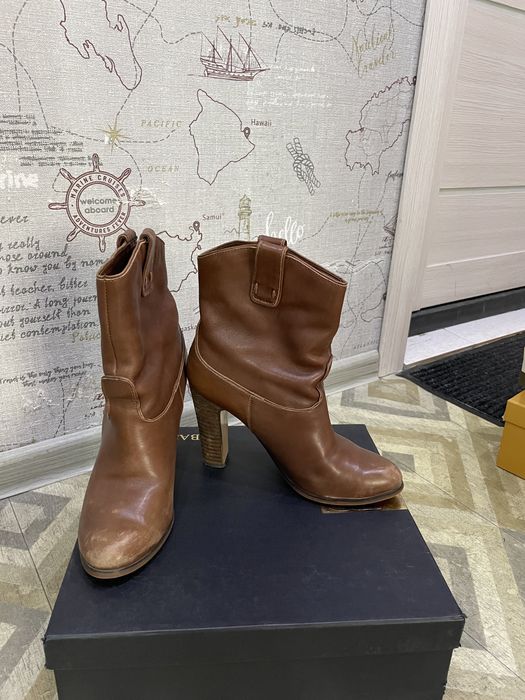 Кожаные ботинки