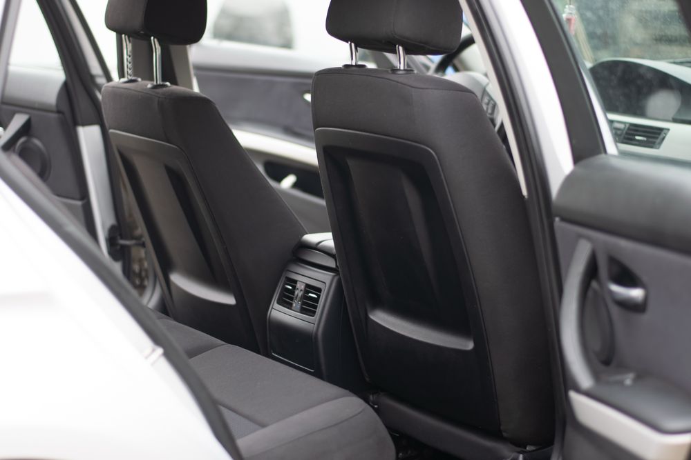 BMW seria 3 - 320D E91 an-2010(facelift)