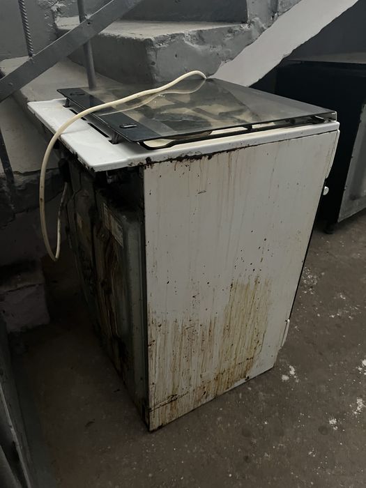 отдам даром плиту
