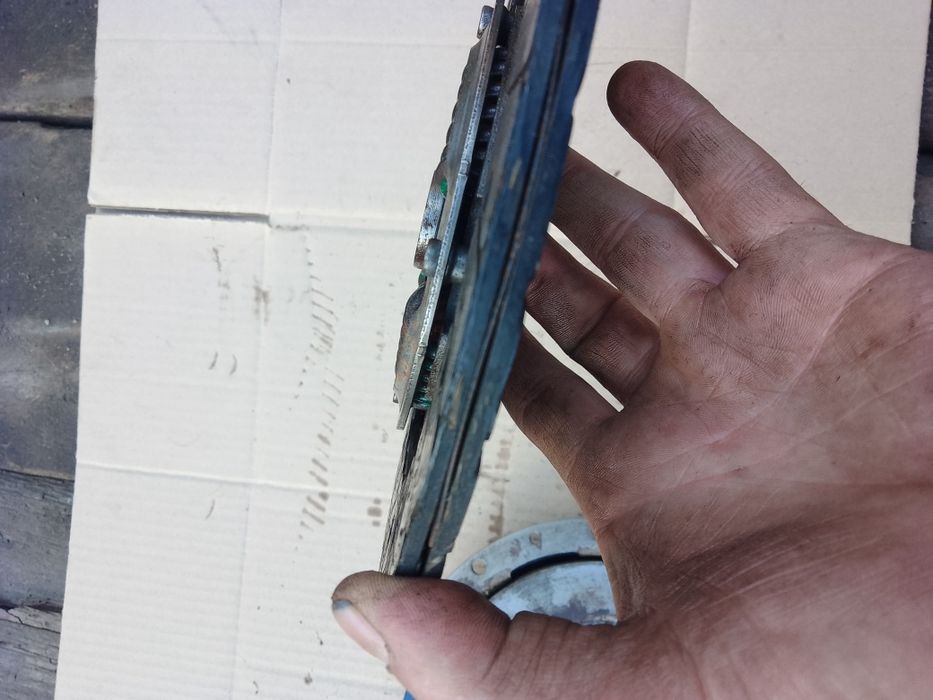 Продам сцепление ваз 2110,приора