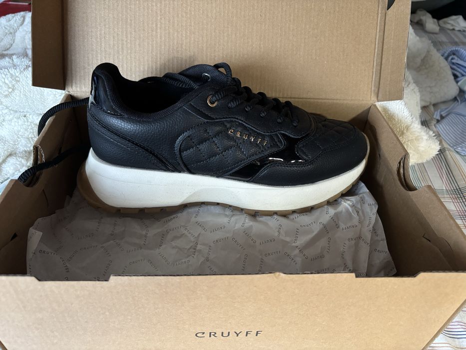 Маратонки Cruyff