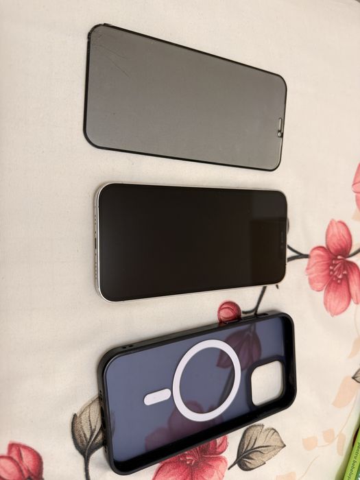 Iphone 12 Pro alb128GB-75%baterie