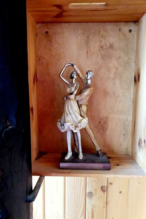 Дава се под наем Ателие в Плевен, 9-ти квартал - 20 кв.м за 40.8 € - Снимка #1