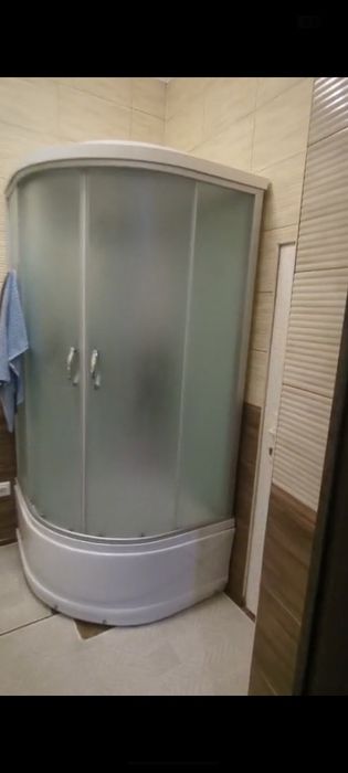 Душевая кабина 90*90 б.у