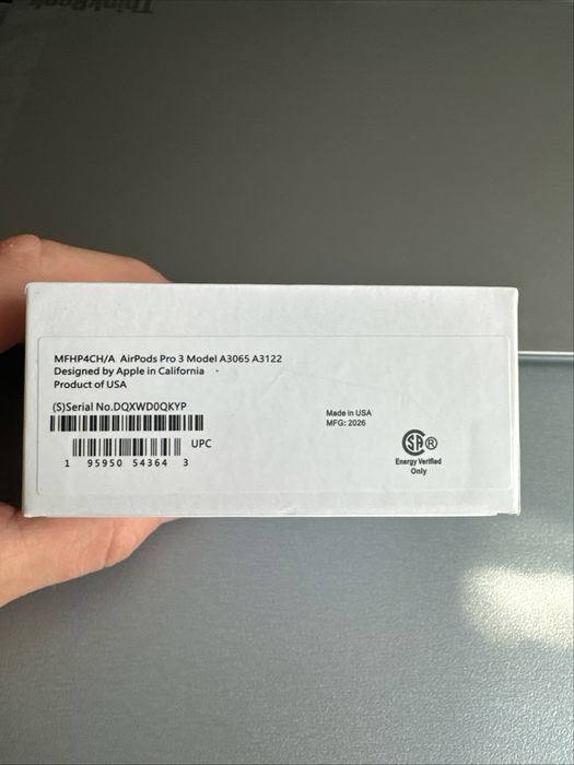 AirPods pro 3 - фабрично запечатани