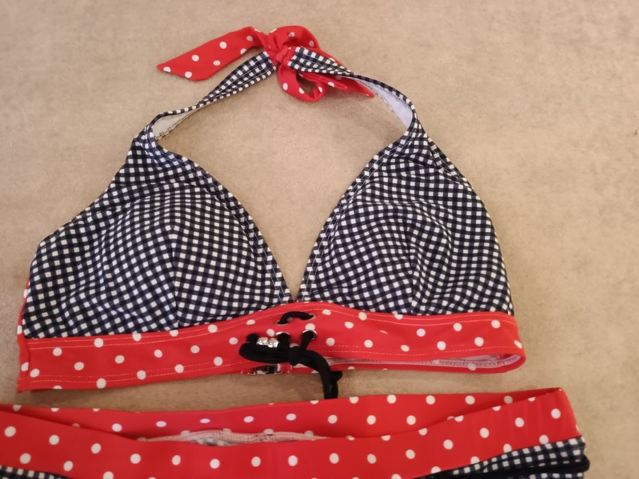 Бански костюм ХЛ размер цена 3 евро