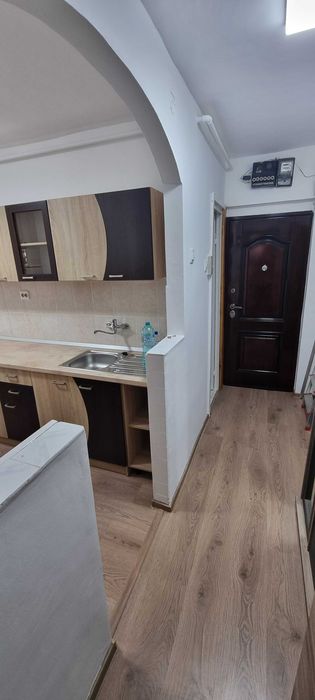 Ofer spre închiriere apartament 2 camere, confort 1, Tudor, zona Corina, parter inalt