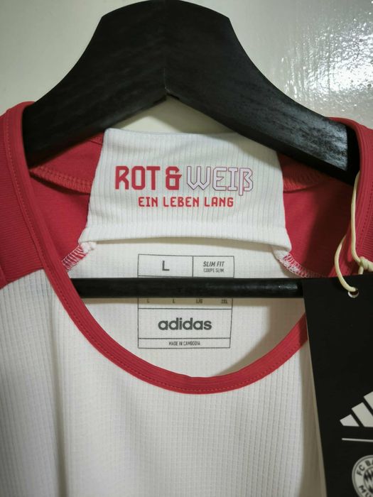 Нова оригинална тениска на Bayern Munich M u L размери