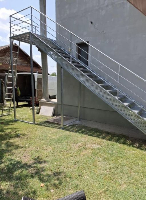 scarii metalice zincate exterioare și pentru incendii , platforme, pod