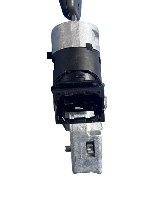 Contact Cu Pornire Cu Cheie Dacia Sandero Ii 2012 - > 4876002147R