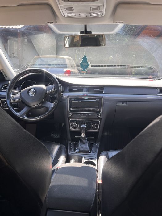 Skoda superb 2015 dsg 7+1
