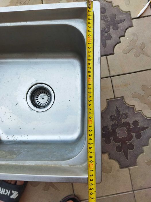 Кухонная Мойка сотилади