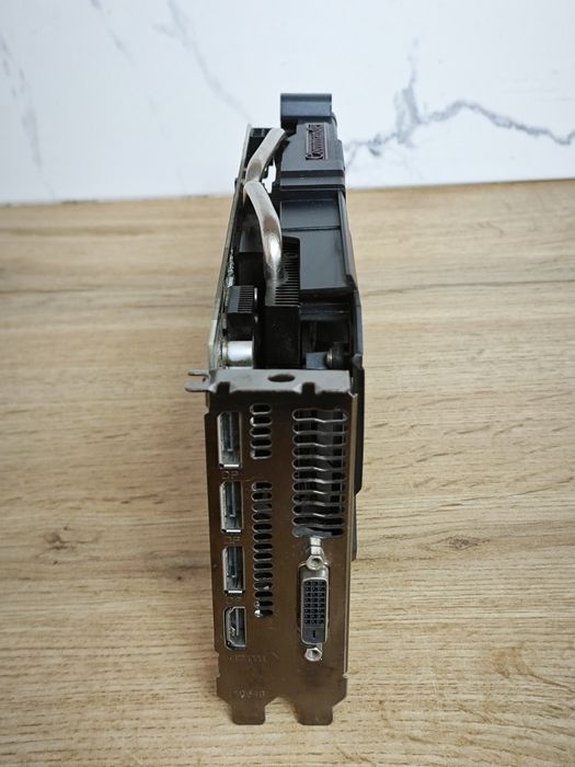 Видеокарта RX 570 8GB