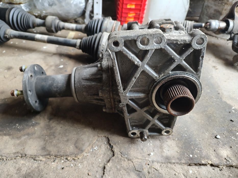 Раздатка за Хюндай йх35 2.0GDi