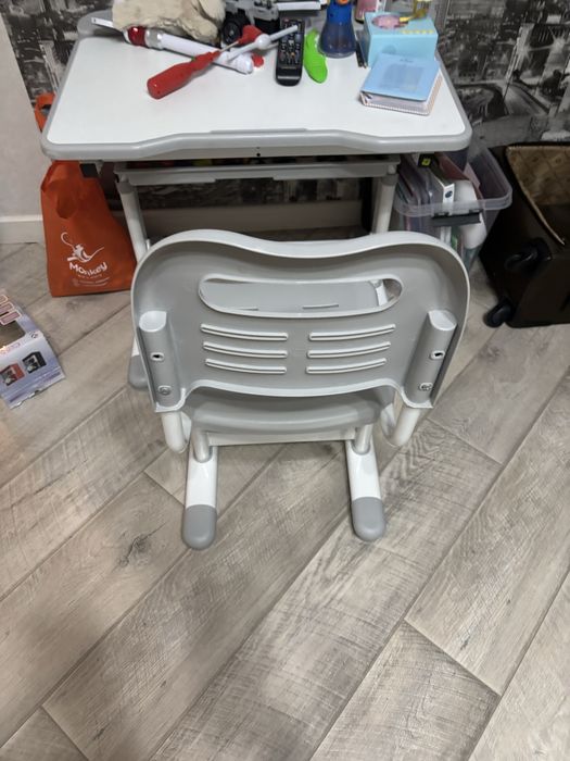 Стол и стул для школьника