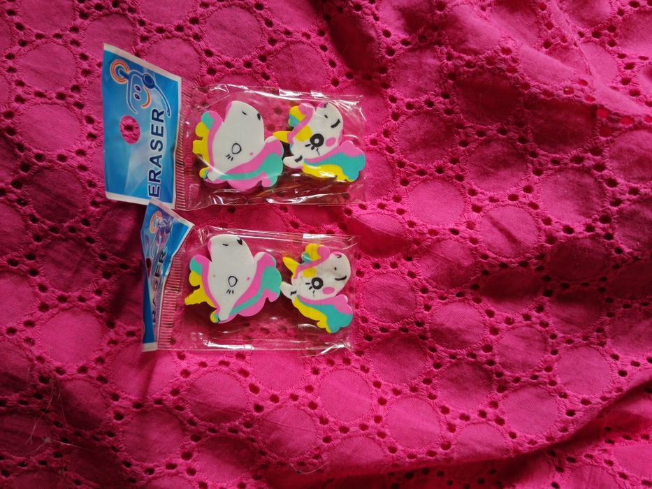 Ластик в виде единорога (2пары) 4штуки