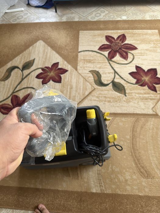 моющий пылесос Karcher