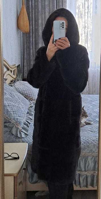 Продаю норковую шубу. Срочно. 250000 тг