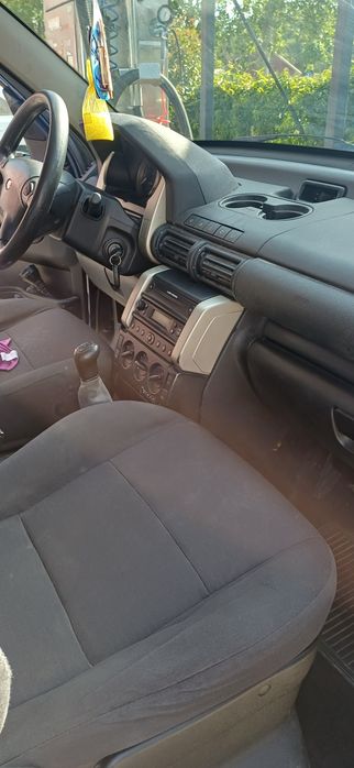 Land rover freelander