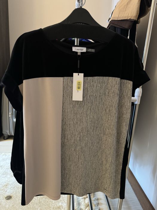 Calvin Klein кофточка